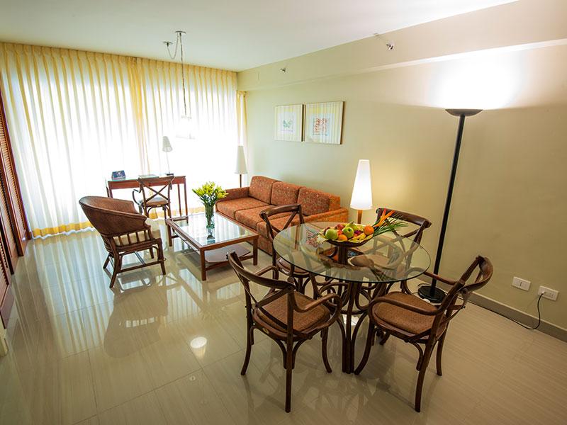 Hotel Altamira Suites Caracas Ngoại thất bức ảnh