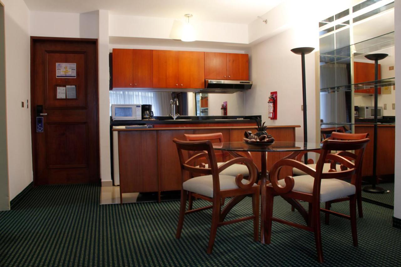 Hotel Altamira Suites Caracas Ngoại thất bức ảnh